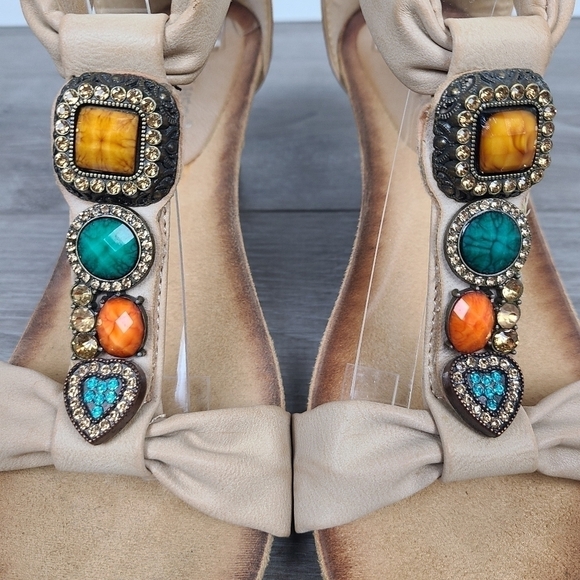 Tan Women's Casual Wedge Bohemian Jeweled Sandals Size 7.5 - Picture 7 of 17